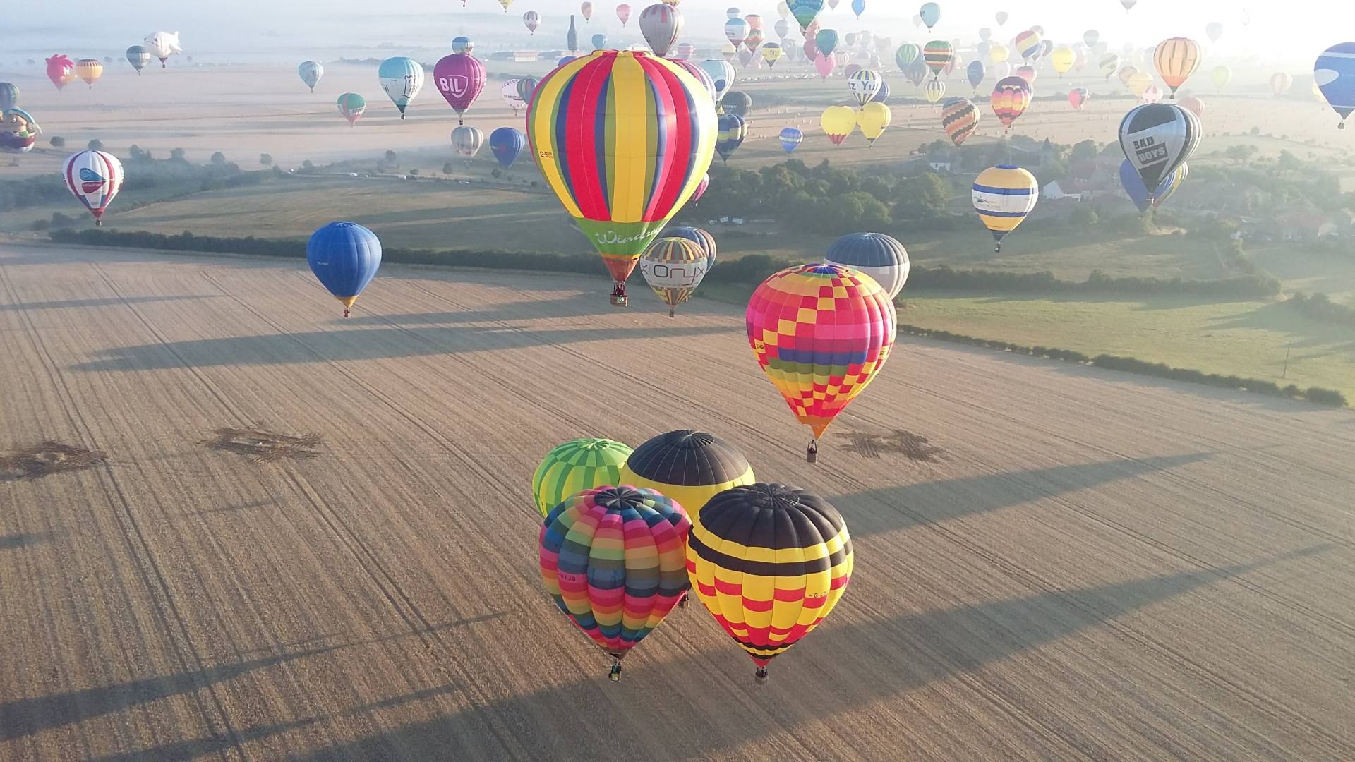 Hot Air Balloon Spectacle